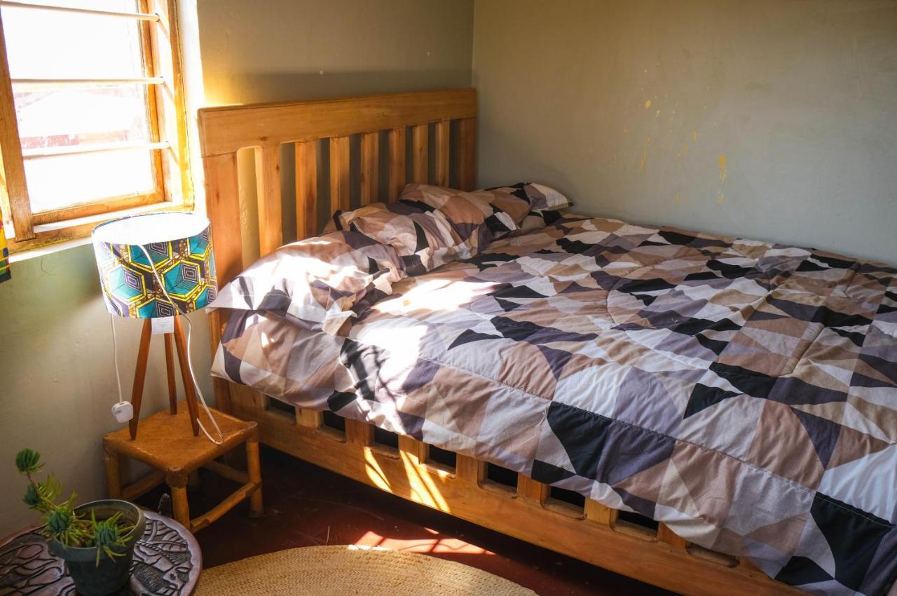 Emmy'S Backpackers Hostel Iringa Exterior foto